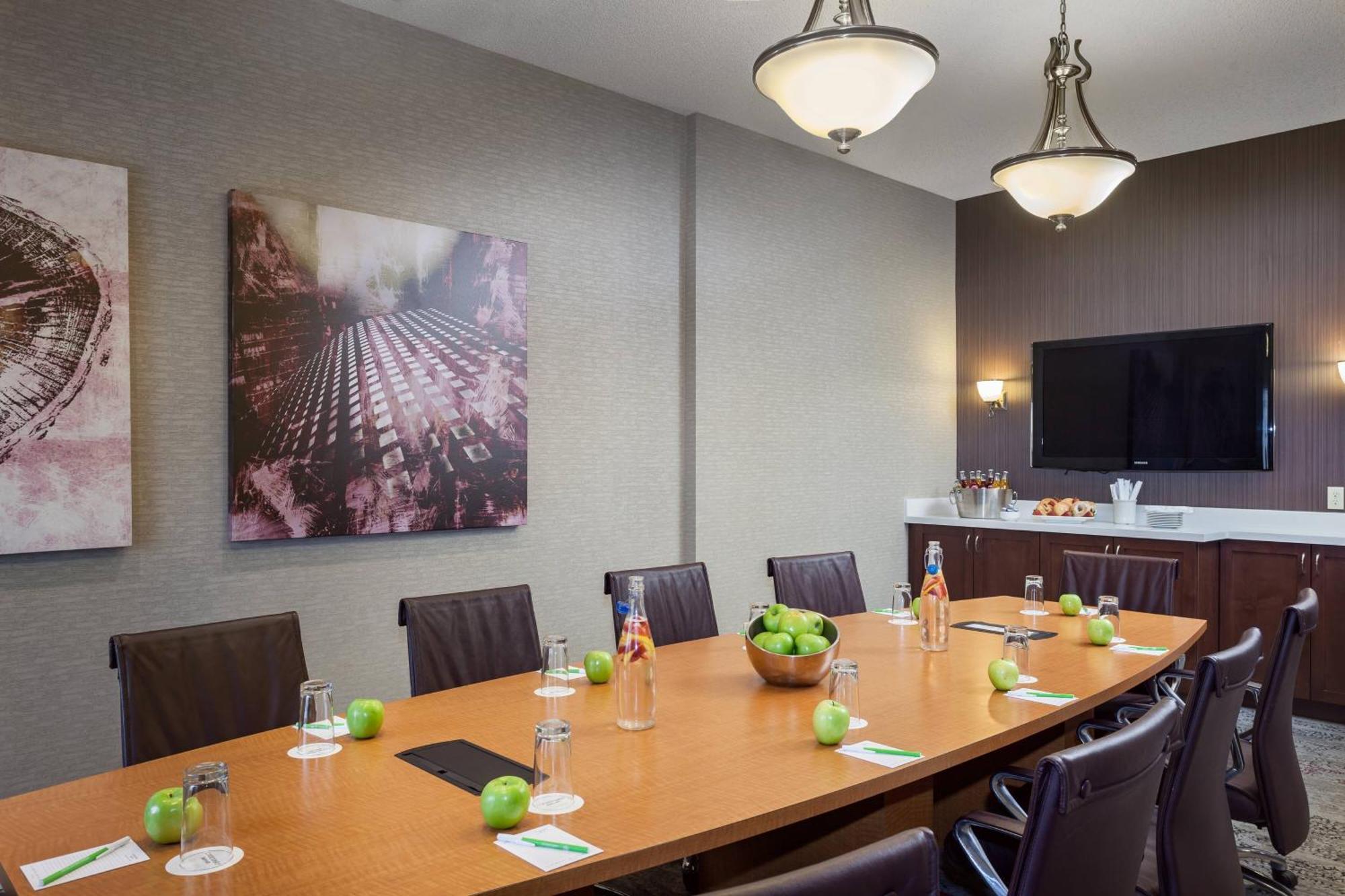 Отель Courtyard By Marriott Стоктон Экстерьер фото