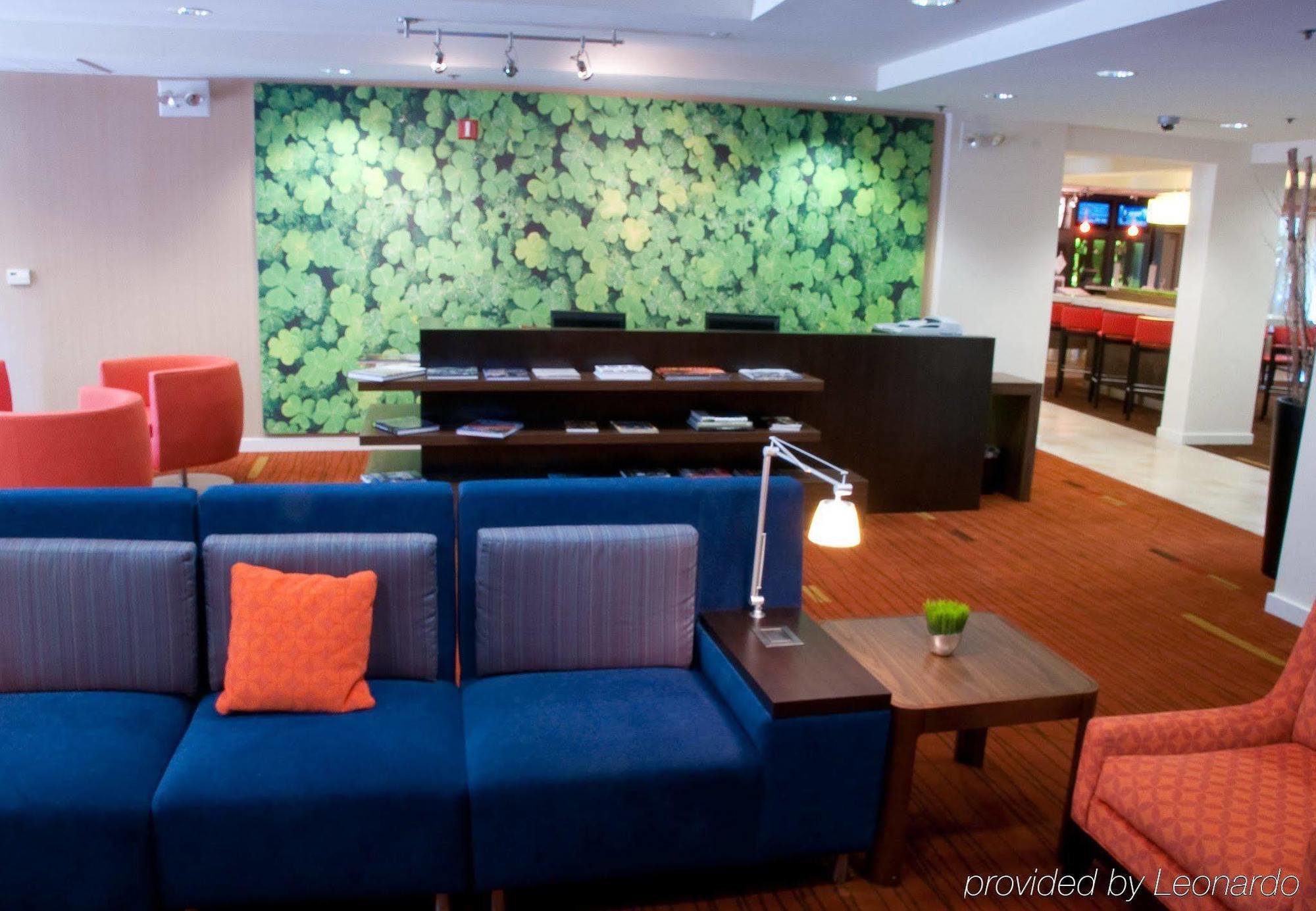 Отель Courtyard By Marriott Стоктон Экстерьер фото